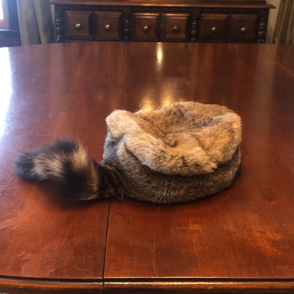 Globecraft Toronto CA rabbit and raccoon hat/ Daniel Boone small adult or teen